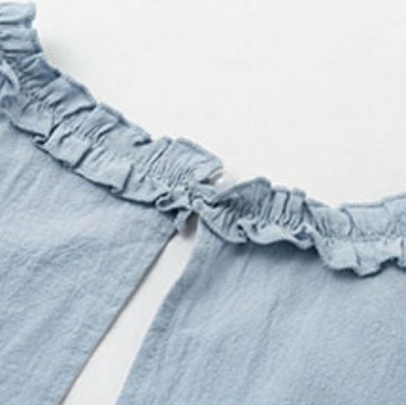 🆕  Bell Sleeve Ruffle Dress(Size M) - Picture 7 of 8